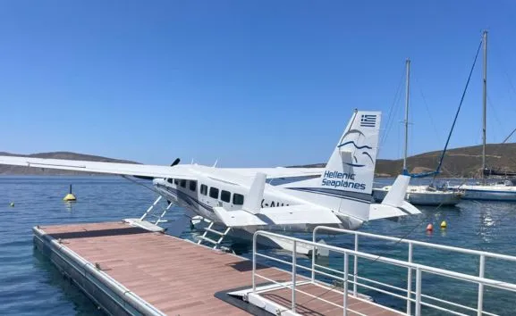 πτήση της Hellenic Seaplanes στο υδατοδρόμιο Σκύρου -8.7.25